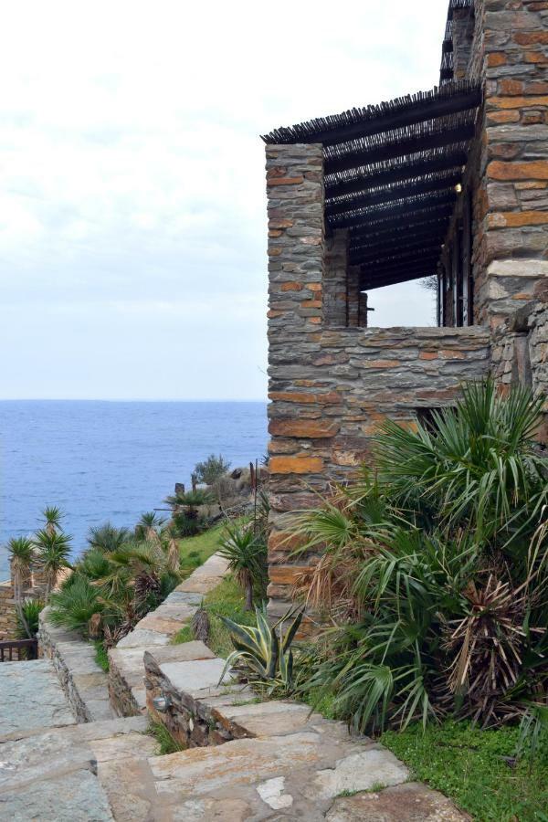 Spathi  Waterfront Villa מראה חיצוני תמונה
