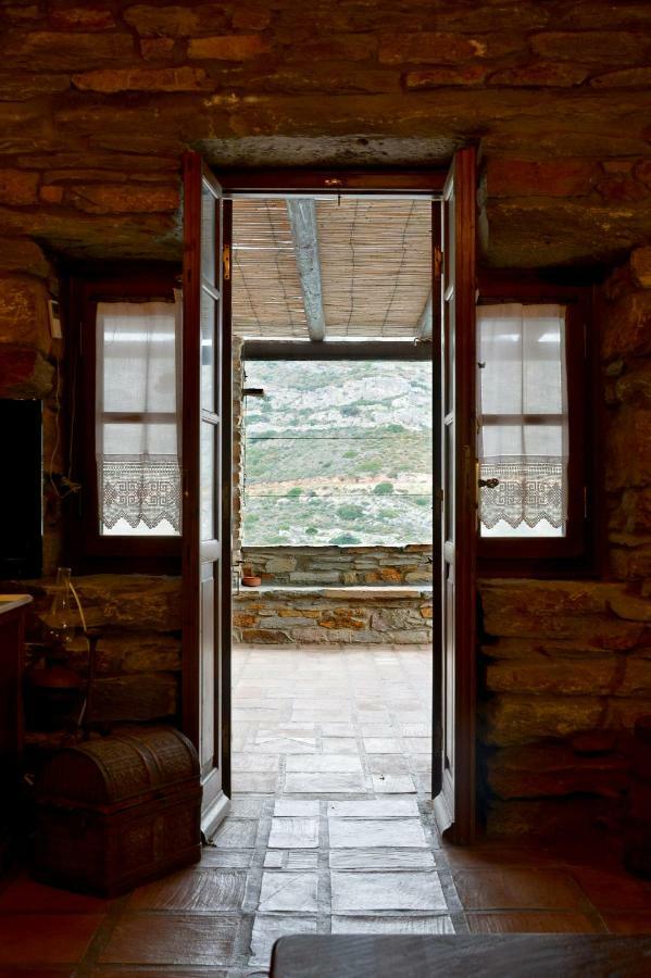Spathi  Waterfront Villa מראה חיצוני תמונה